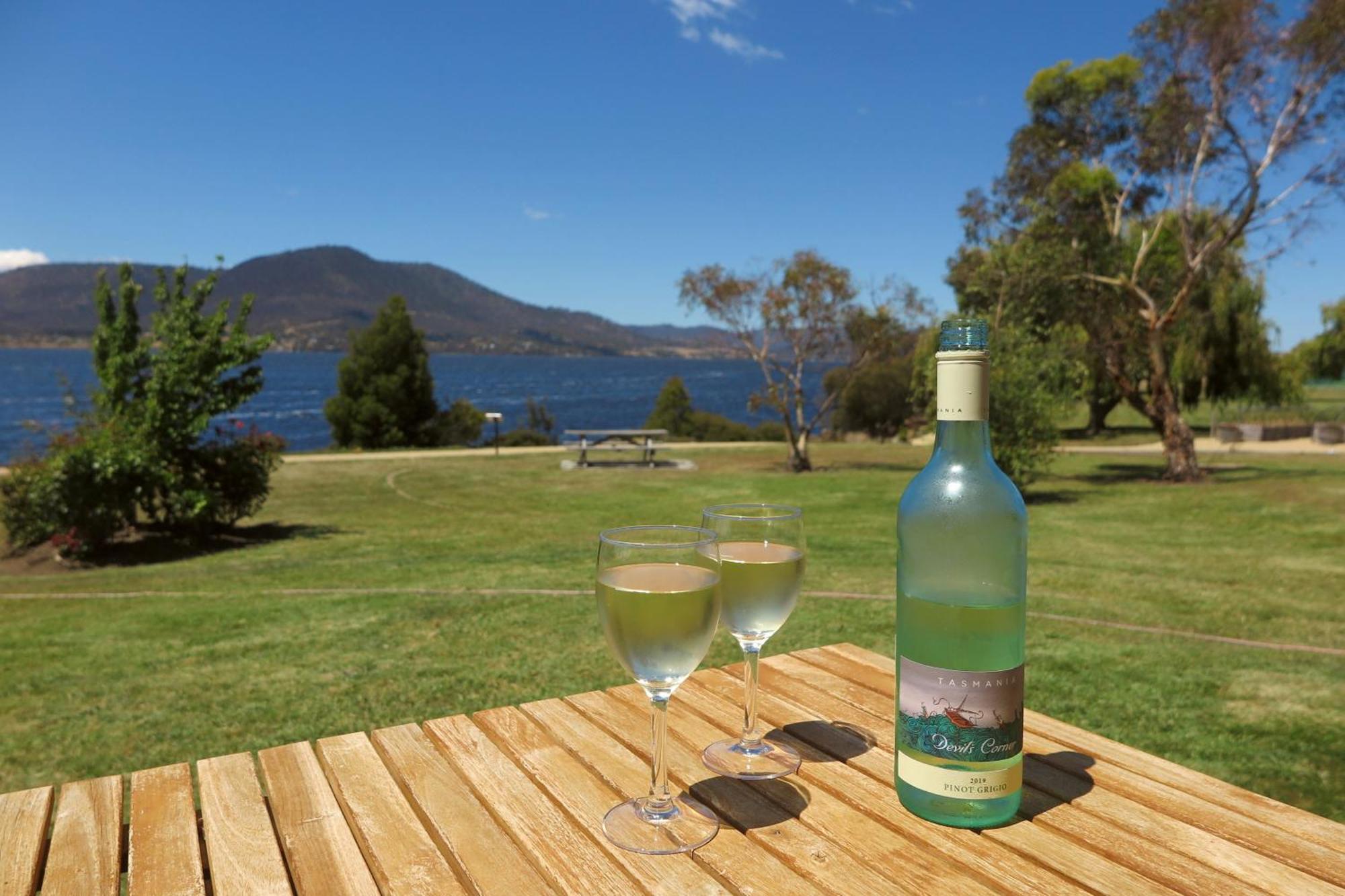 Riverfront Motel & Villas Hobart Quarto foto